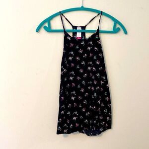 No Boundaries, Black & Floral Print T-Back Tank, Size M, EUC
